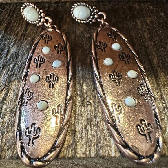 Boho Hippie Cowgirl Western Stamped Stone Copper Earrings - Cactus Thunderbolt - Picture 6 of 7